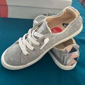 Roxy Bayshore Slip on shoes. Women’s size 7. Color: Gray